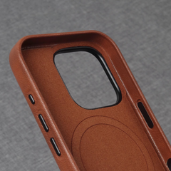 Retro Crazy Horse Leather MagSafe Phone Case for iPhone