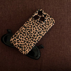 Retro Leopard Print Phone Case