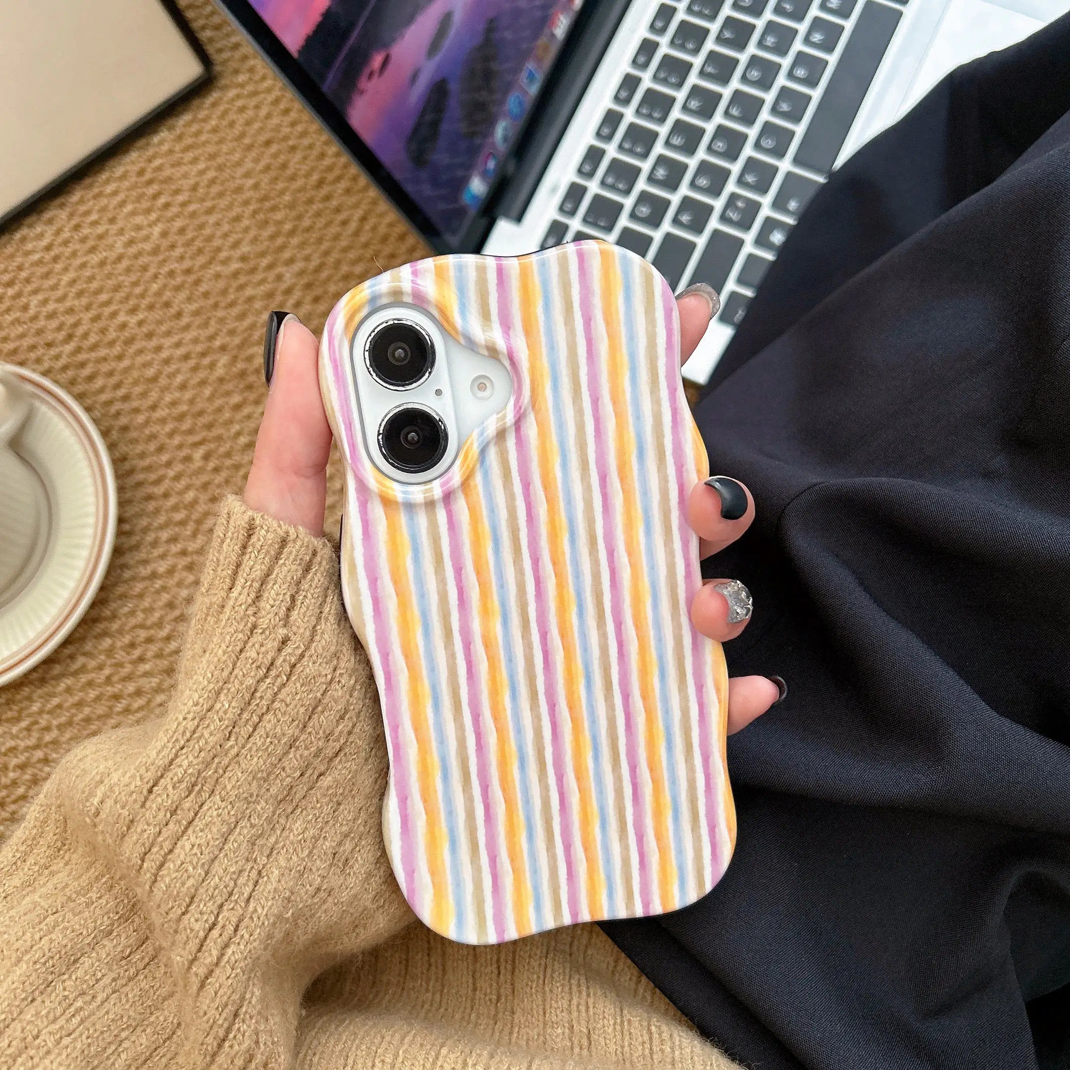 Glossy Stripe Wave Edge Phone Case for iPhone