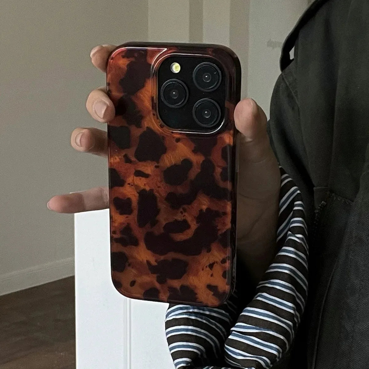 Retro Amber Leopard Print Phone Case for iPhone