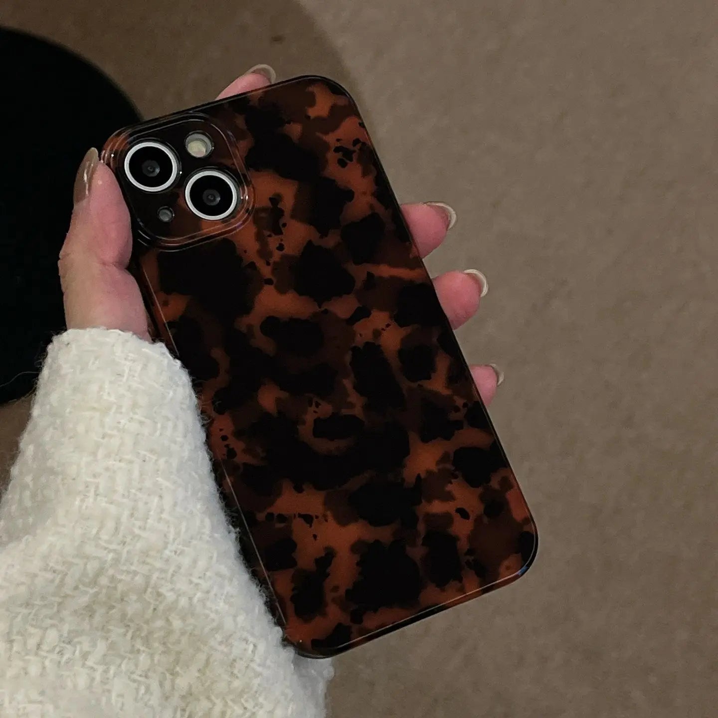 Retro Leopard Print Phone Case