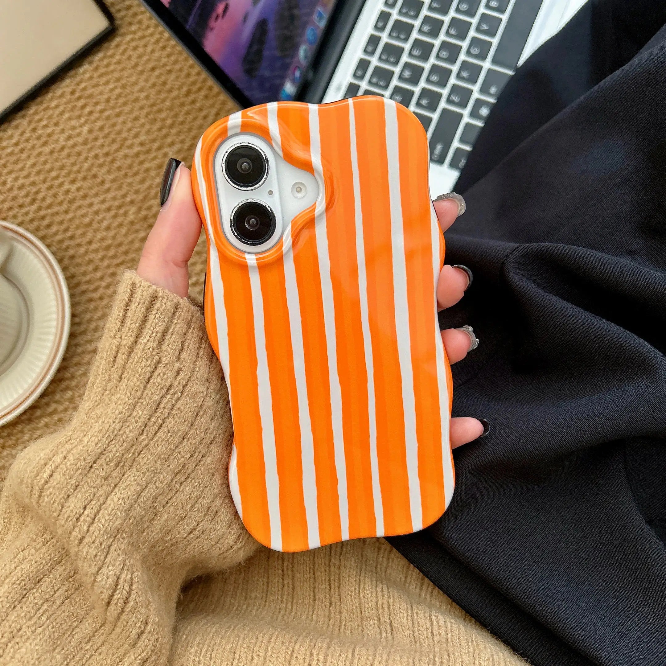 Glossy Stripe Wave Edge Phone Case for iPhone