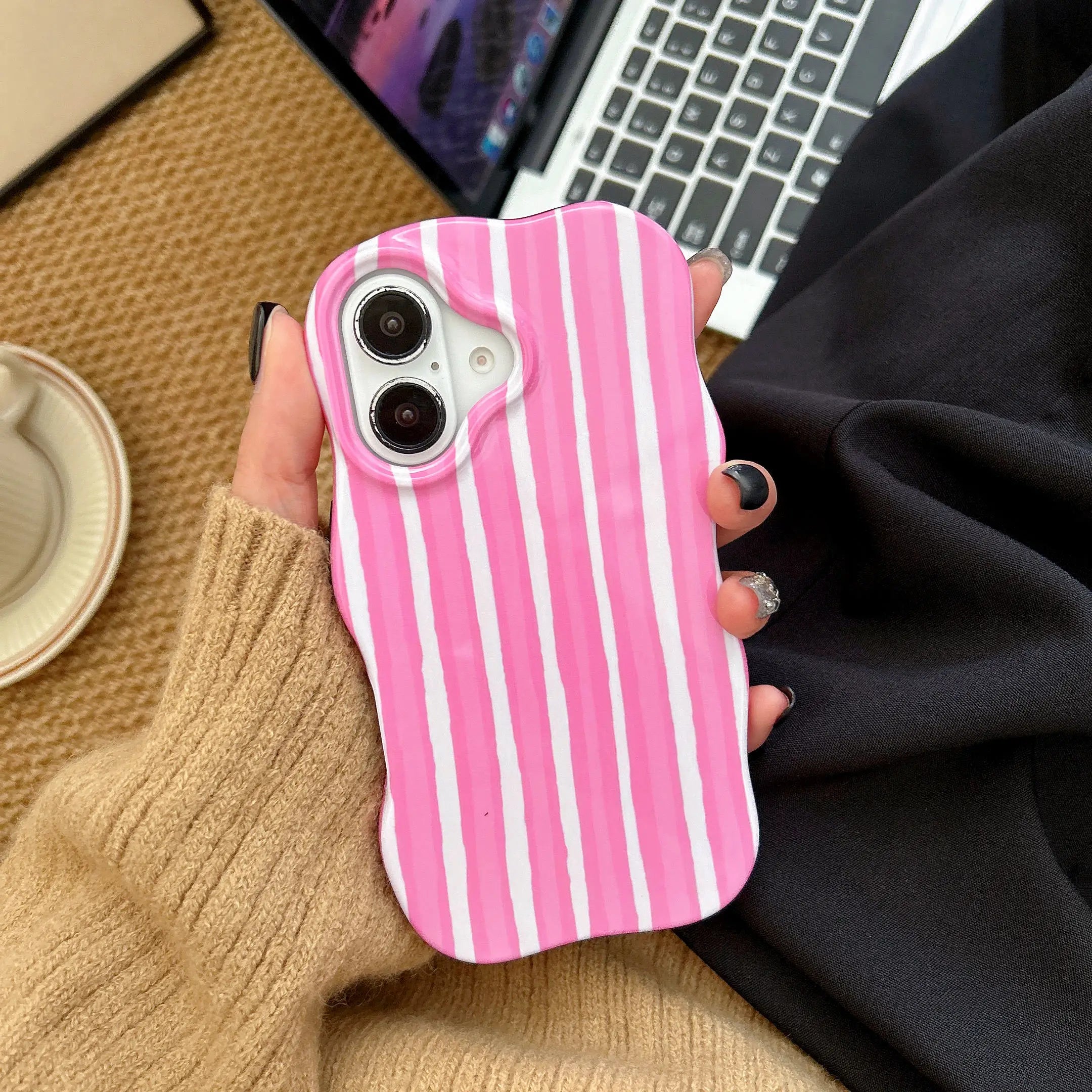 Glossy Stripe Wave Edge Phone Case for iPhone