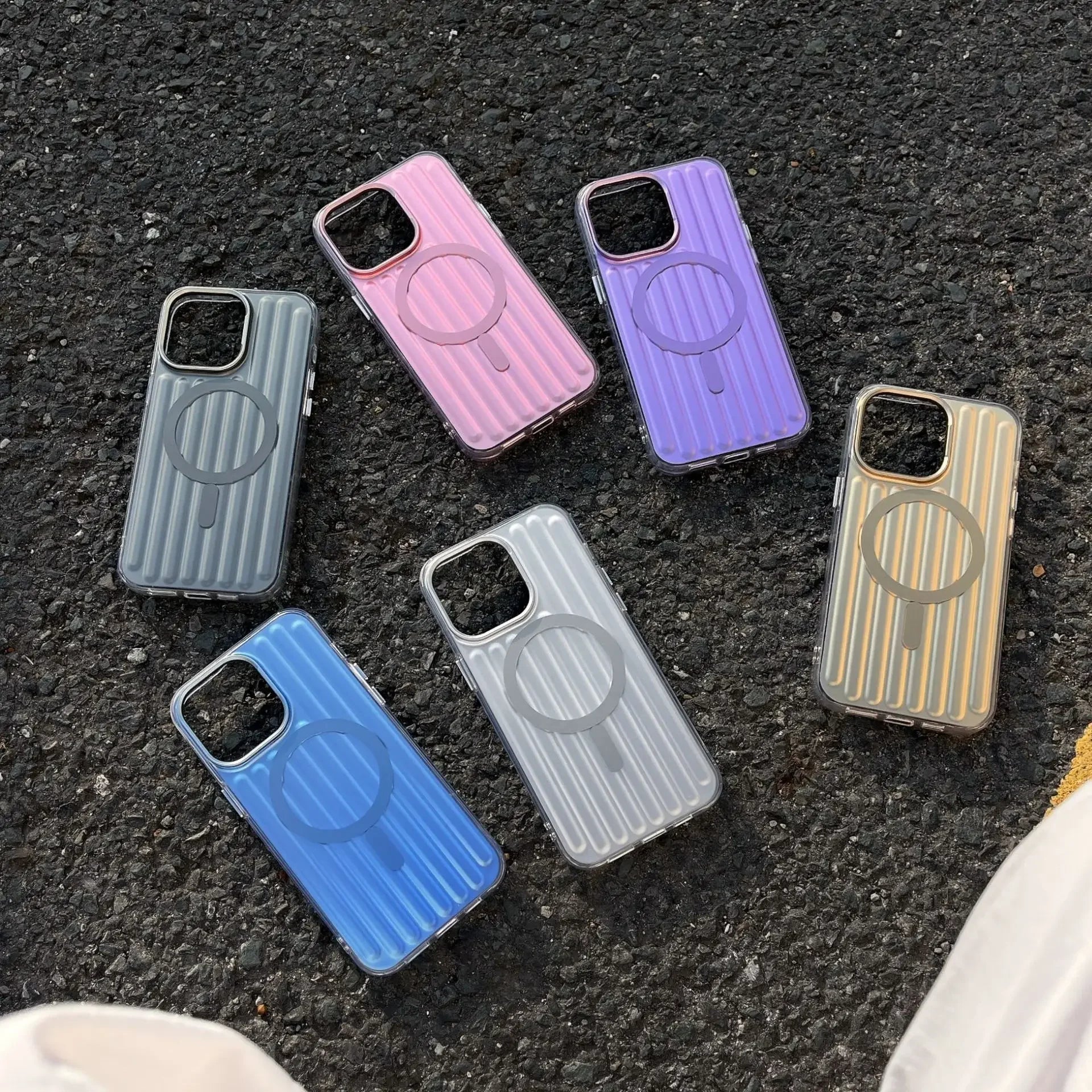 3D Corrugated Stripe Magnetic Phone Case