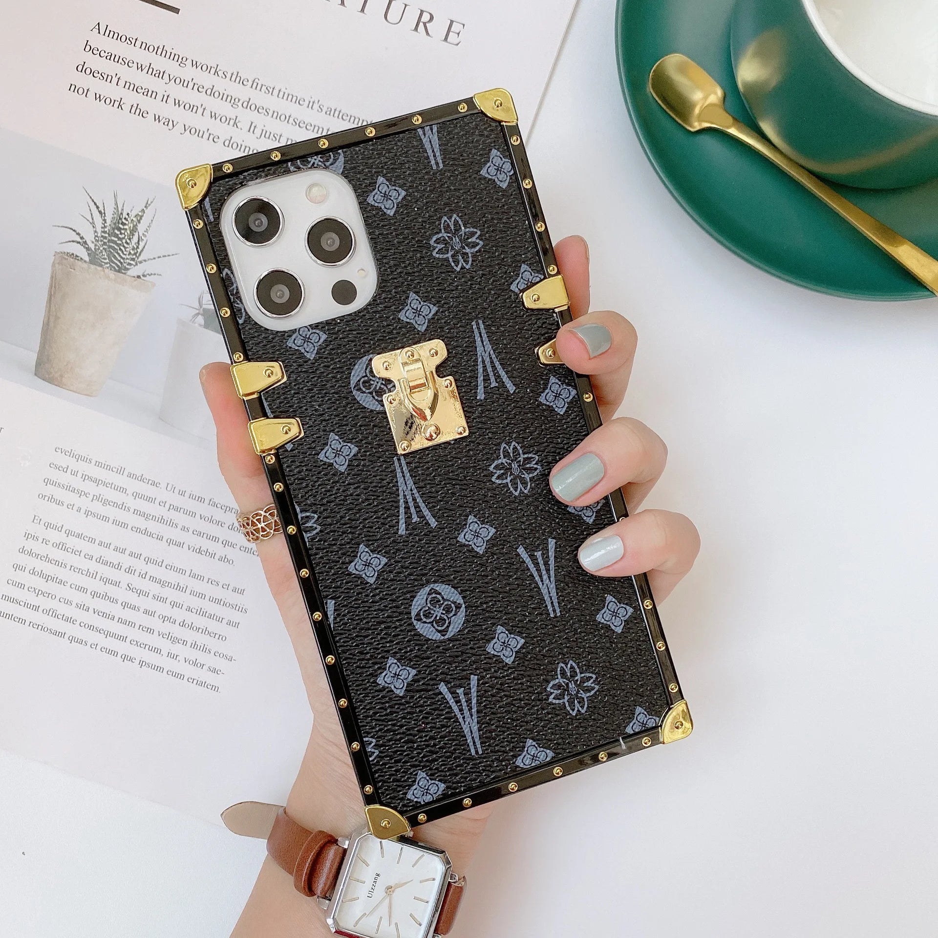 Luxury Retro Leather Ring Holder Phone Case for iPhone
