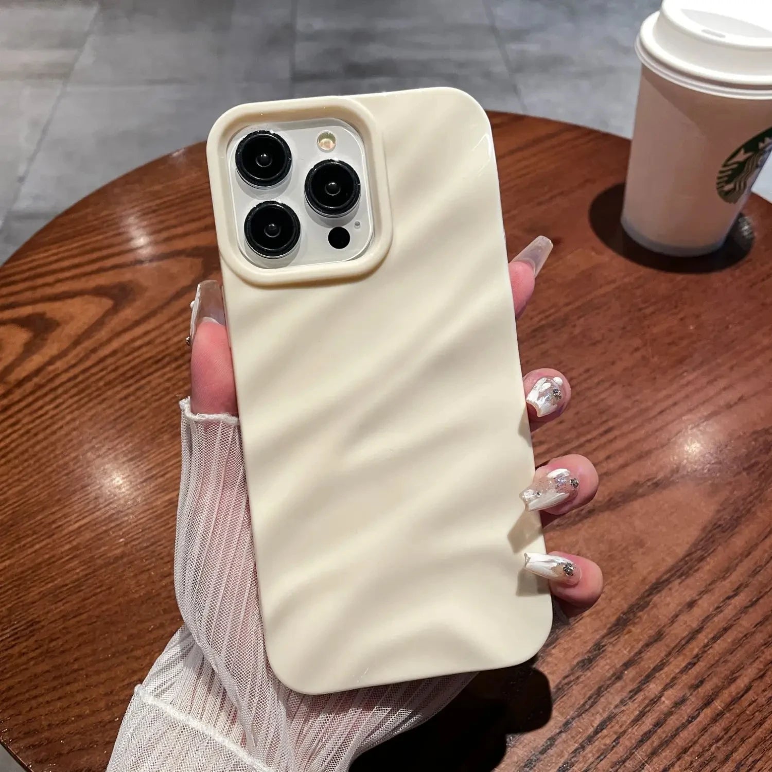 3D Wavy Pattern Glossy Silicone Phone Case