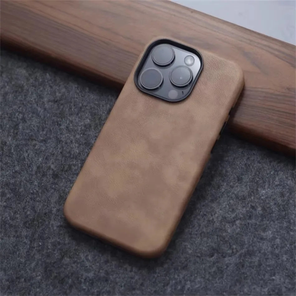 Retro Crazy Horse Leather MagSafe Phone Case for iPhone