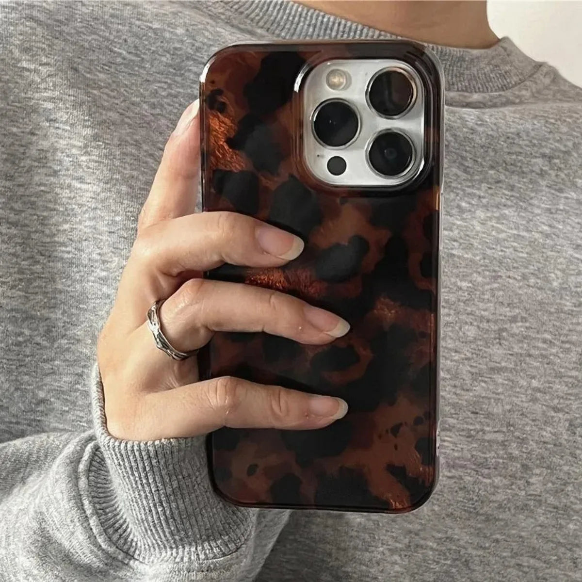 Retro Amber Leopard Print Phone Case for iPhone
